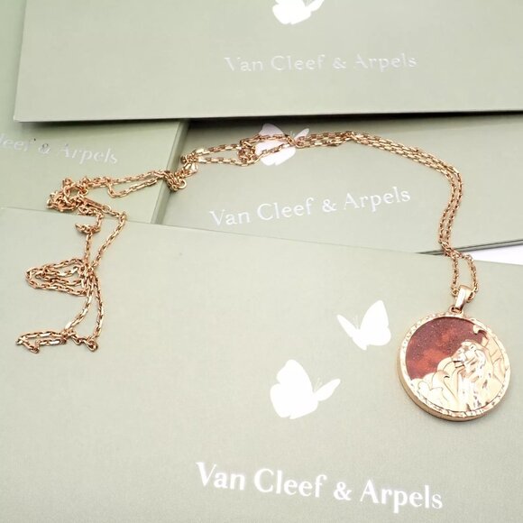 Van Cleef & Arpels Zodiaque 18k Rose Gold Leo Pendant Red Jasper Necklace + Cert - Picture 9 of 16